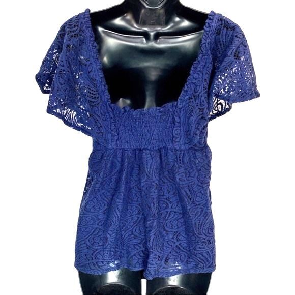 HINGE Flutter Sleeve Lace Top Navy Size Small NWOT - Picture 6 of 10